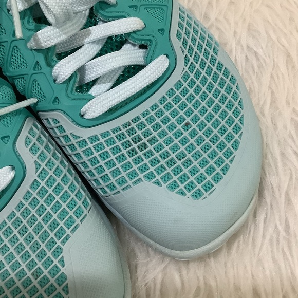 Reebok women’s athletic turquoise cross fit athletic shoes size 9.5 - Picture 8 of 9